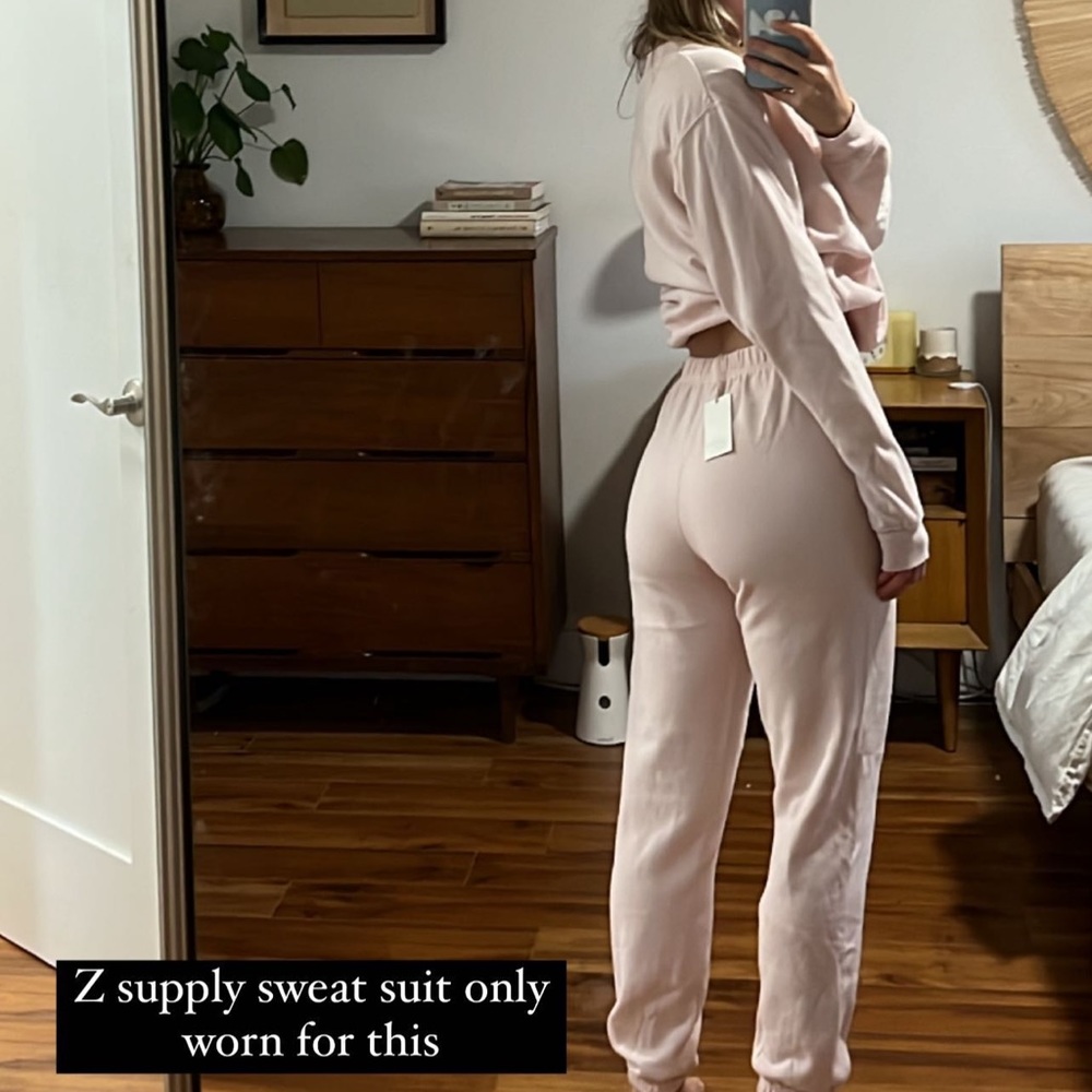 Z supply sweat suit